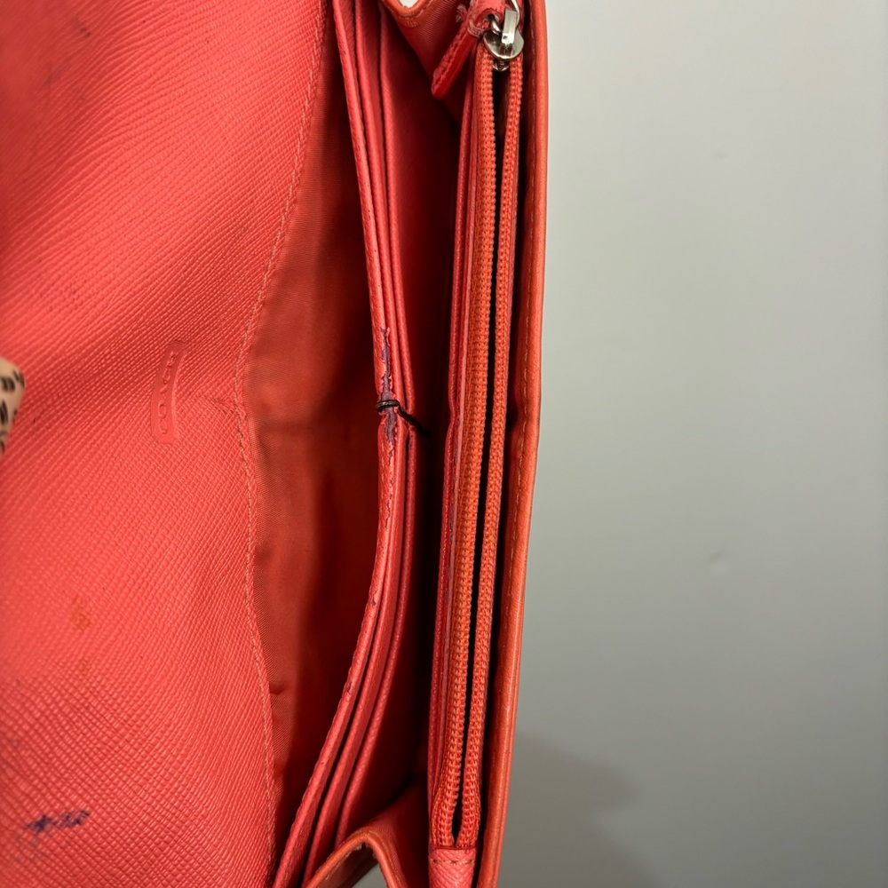 Coach Top Stitched Bifold Wallet Womens Leather Peach Coral Snap - Picture 6 of 6